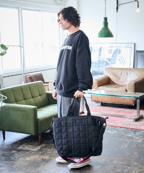 ADAM PATEK(アダムパテック)の「mko12282-square quilt shoulder tote bag ビッグトートバッグ(トートバッグ・メンズ・カーキ/ブラック/グレー・FREE)」の12枚目の写真