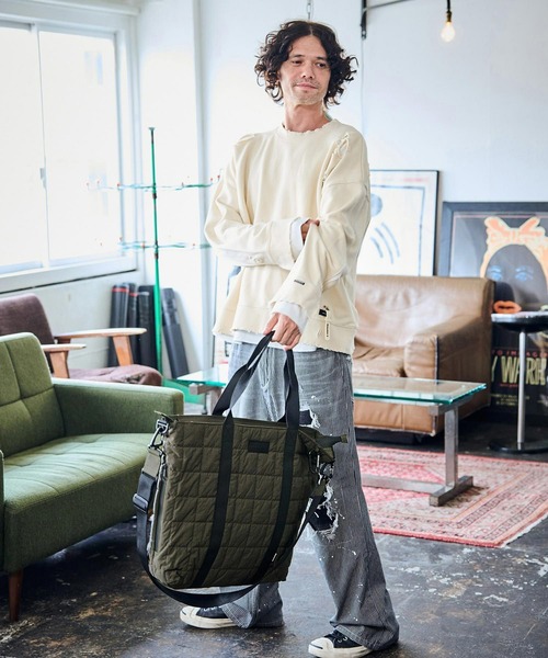 ADAM PATEK(アダムパテック)の「mko12282-square quilt shoulder tote bag ビッグトートバッグ(トートバッグ・メンズ・カーキ/ブラック/グレー・FREE)」の14枚目の写真
