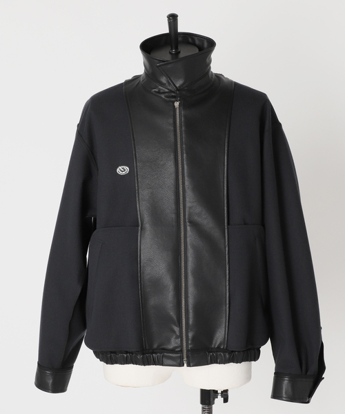 B.C STOCK(ベーセーストック)の「YDD フェイクレザー ブルゾン(ライダースジャケット・メンズ・ブラック・LARGE/MEDIUM)」の20枚目の写真