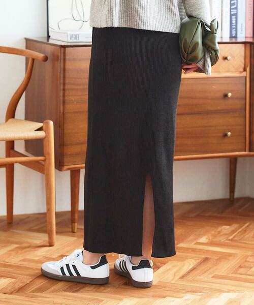 KOBE LETTUCE（コウベレタス）の「[ 選べるサイズ 丈 ] アンチピリングリブニットスカート（スカート・レディース・アイボリー系/モカ/チャコール/ブラック/ピンク・L/L1/M/M1）」の2枚目の写真