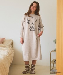 PEANUTS(s[ibc)́yPEANUTS/s[ibczSNOOPY[EFAs[Xi㉺ʔj2025AW([s[X)