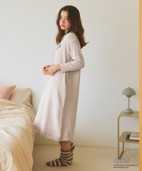 新品　マタノアツコ MEME総柄　ワンピース・ルームウェア「Mサイズ・ベージュ 新品 マタノアツコ MEME総柄ワンピース・ルームウェア「Lサイズ