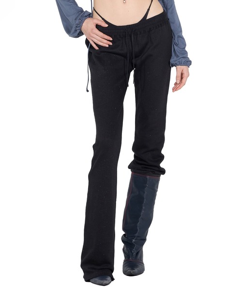 【SCULPTOR】グリッターブーツカットスウェットパンツベージュ SCULPTOR（スカルプター）の「Glitter Boots Cut Sweatpants
