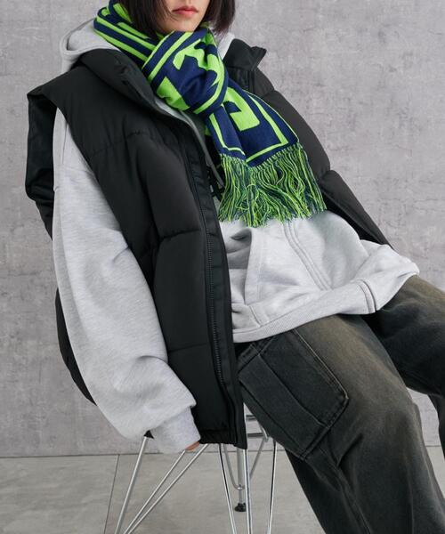 WEGO（ウィゴー）の「WEGO/ロゴマフラー（マフラー・レディース・ネイビー/ライトピンク/ダークグレー/ベージュ/レッド/ブルー・FREE）」の15枚目の写真