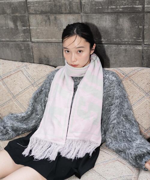 WEGO（ウィゴー）の「WEGO/ロゴマフラー（マフラー・レディース・ネイビー/ライトピンク/ダークグレー/ベージュ/レッド/ブルー・FREE）」の18枚目の写真