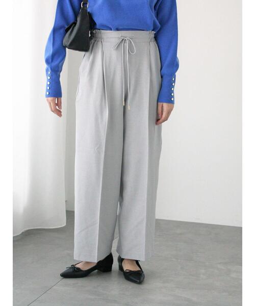 Te chichi TERRASSE（テチチテラス）の「【イージーケア/ストレッチ】タックストレートパンツ（その他パンツ・レディース・グリーン/モカ/ブラック/グレー/チャコールグレー・M/L/S）」の3枚目の写真