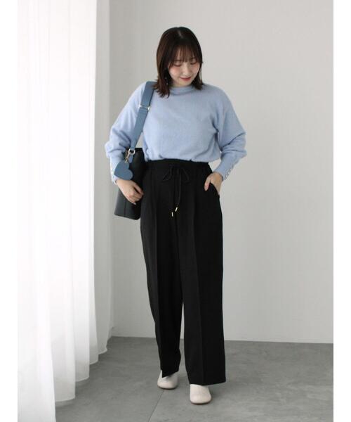 Te chichi TERRASSE（テチチテラス）の「【イージーケア/ストレッチ】タックストレートパンツ（その他パンツ・レディース・グリーン/モカ/ブラック/グレー/チャコールグレー・M/L/S）」の6枚目の写真