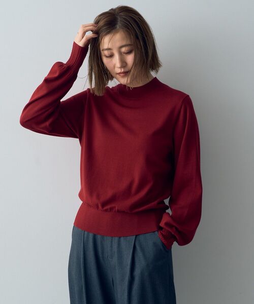 YECCA VECCA(イェッカヴェッカ)の「袖口ケーブルニット(ニット/セーター・レディース・ブラック/アイボリー/ブルーグリーン/レッド/キャメル・FREE)」の1枚目の写真