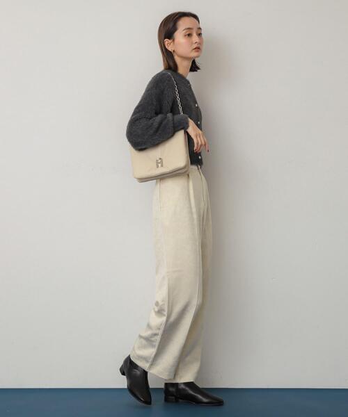 SENSE OF PLACE by URBAN RESEARCH（センスオブプレイスバイアーバンリサーチ）の「『一部WEB限定カラー』チェーンパフバッグ（ショルダーバッグ・レディース・ブラック/アイボリー/カーキ/バーガンディー・ONE）」の14枚目の写真