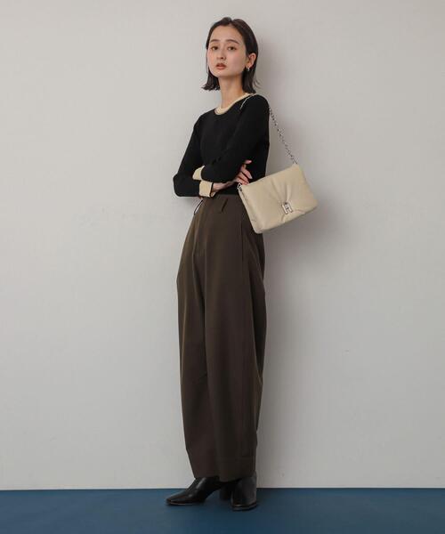 SENSE OF PLACE by URBAN RESEARCH（センスオブプレイスバイアーバンリサーチ）の「『一部WEB限定カラー』チェーンパフバッグ（ショルダーバッグ・レディース・ブラック/アイボリー/カーキ/バーガンディー・ONE）」の19枚目の写真