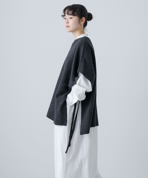 かぐれ（カグレ）の「ハミルトンワイドニットベスト（ベスト・レディース・チャコールグレー/ライトグレー・FREE）」の21枚目の写真