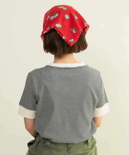 Dot＆Stripes CHILD WOMAN（ドットアンドストライプス　チャイルドウーマン）の「☆ラインフラワープリント スカラップスカーフ（バンダナ/スカーフ・レディース・レッド/ブラウン・FREE）」の6枚目の写真