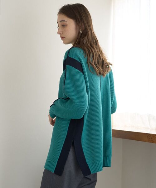 YECCA VECCA(イェッカヴェッカ)の「配色ラインニット(ニット/セーター・レディース・ベージュ/グリーン/杢グレー・FREE)」の8枚目の写真