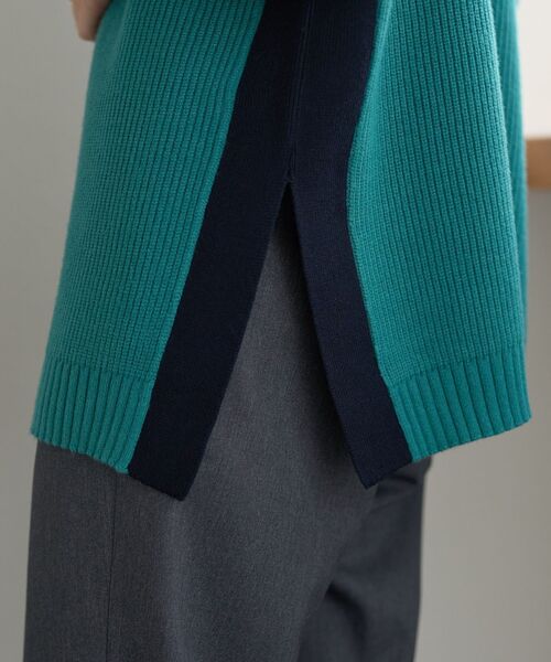 YECCA VECCA(イェッカヴェッカ)の「配色ラインニット(ニット/セーター・レディース・ベージュ/グリーン/杢グレー・FREE)」の13枚目の写真