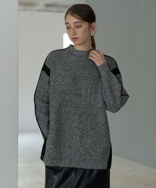 YECCA VECCA(イェッカヴェッカ)の「配色ラインニット(ニット/セーター・レディース・ベージュ/グリーン/杢グレー・FREE)」の22枚目の写真