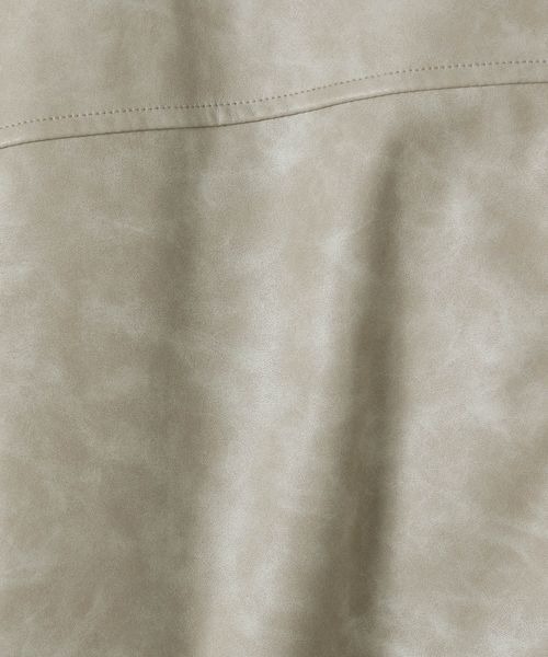 JEANASIS（ジーナシス）の「ヴィンテージパファーレザーブルゾン【中綿入りで冬の防寒も◎】/282684（ブルゾン・レディース・ブラック/ブラウン/グレイッシュベージュ・FREE）」の21枚目の写真