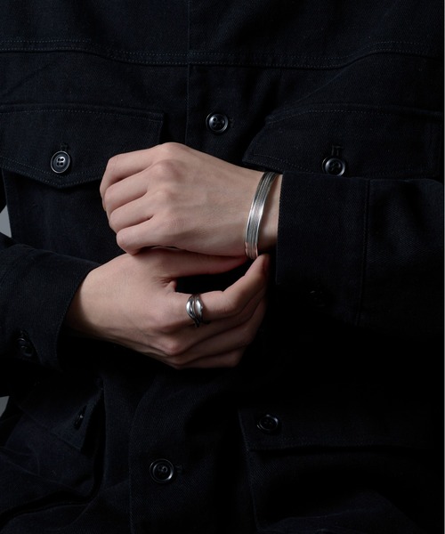 MAISON CLUB(メゾンクラブ)の「【MAISON CLUB】Anderson Rope Bangle M / Silver925/アンダーソンロープバングルM シルバー925 KUN(バングル/リストバンド・メンズ・シルバー・FREE)」の3枚目の写真