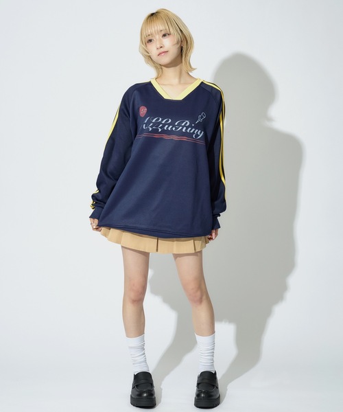 ALLuRing ChaRm(アリュリングチャーム)の「AR Logo Gaming Sweat / ARロゴゲーミング風スウェット(スウェット・レディース・ネイビー/グレー/ブラック・FREE)」の19枚目の写真