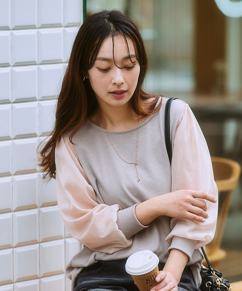 nissen（ニッセン）の「シアーボリューム袖リブカットソー（Tシャツ/カットソー・レディース・チャコールグレー/ブラック/グレイッシュベージュ/ブラウン・L/S/LL/M/3L/4L/5L/6L）」の8枚目の写真