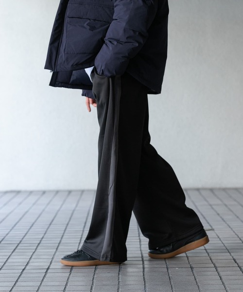 SENSE OF PLACE by URBAN RESEARCH（センスオブプレイスバイアーバンリサーチ）の「ラインジャージパンツ（その他パンツ・メンズ・ブラウン/グリーン/ブラック・MEDIUM/LARGE）」の5枚目の写真