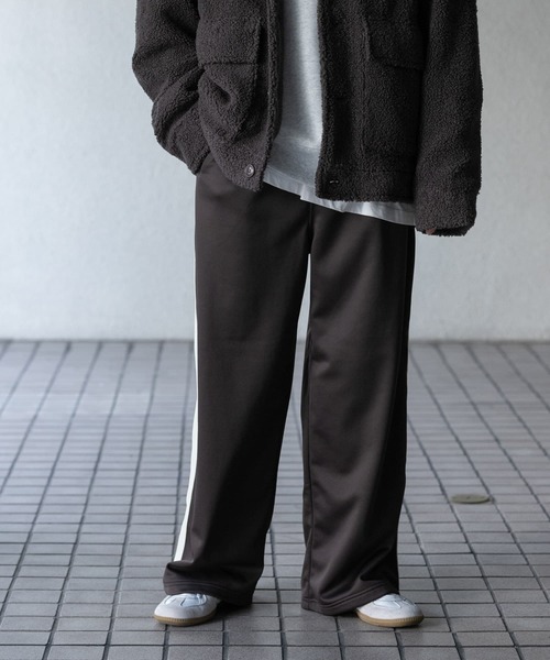 SENSE OF PLACE by URBAN RESEARCH（センスオブプレイスバイアーバンリサーチ）の「ラインジャージパンツ（その他パンツ・メンズ・ブラウン/グリーン/ブラック・MEDIUM/LARGE）」の15枚目の写真