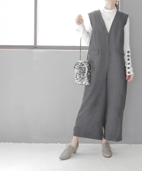 SOROTTO(ソロット)の「軽量 ゴムスリット付きレースアップブーティ(パンプス・レディース・ブラック系その他/ブラック/ブラウン/ダークブラウン/グレー・LL/3L/SS/S/M/L)」の7枚目の写真
