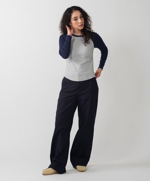 Levi's(リーバイス)の「Levi's/リーバイス ユーロ スポーツTシャツ(Tシャツ/カットソー・レディース・グレー・XS/S/M)」の5枚目の写真