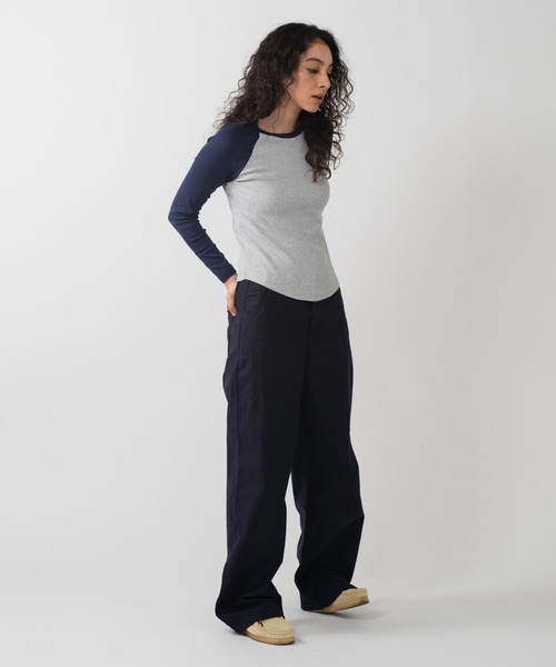 Levi's(リーバイス)の「Levi's/リーバイス ユーロ スポーツTシャツ(Tシャツ/カットソー・レディース・グレー・XS/S/M)」の6枚目の写真