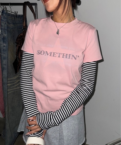 SHAGGIE(シャギー)の「キラキラストーンミニタイトTシャツ(Tシャツ/カットソー・レディース・チャコールグレー/レッド/ピンク/ホワイト/ブルー/ブラウン・FREE)」の17枚目の写真