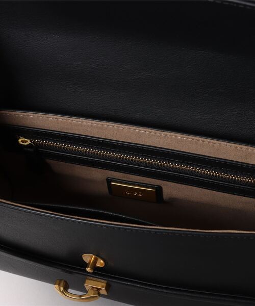 ROPE'（ロペ）の「フラップワイドレザーハンドバッグ（ショルダーバッグ・レディース・ブラック/ベージュ・FREE）」の18枚目の写真