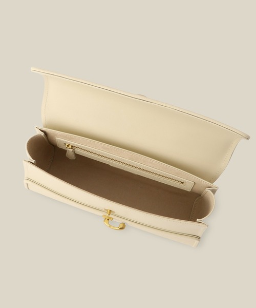 ROPE'（ロペ）の「フラップワイドレザーハンドバッグ（ショルダーバッグ・レディース・ブラック/ベージュ・FREE）」の10枚目の写真