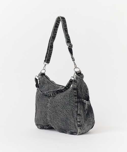 ROOPTOKYO(ループトウキョウ)の「サイドポケット付き デニム風ショルダーバッグ 2WAY(ショルダーバッグ・レディース・ブルー/ブラック・FREE)」の3枚目の写真