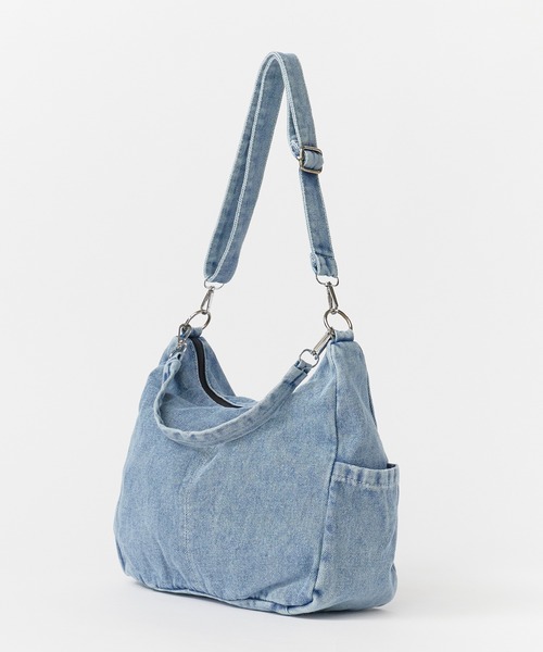 ROOPTOKYO(ループトウキョウ)の「サイドポケット付き デニム風ショルダーバッグ 2WAY(ショルダーバッグ・レディース・ブルー/ブラック・FREE)」の4枚目の写真