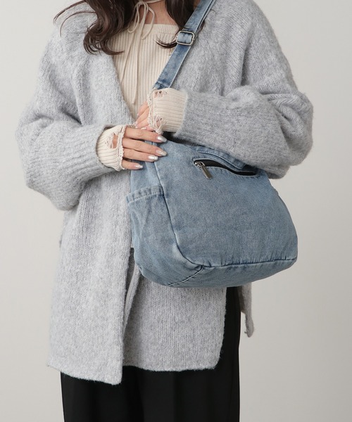 ROOPTOKYO(ループトウキョウ)の「サイドポケット付き デニム風ショルダーバッグ 2WAY(ショルダーバッグ・レディース・ブルー/ブラック・FREE)」の18枚目の写真