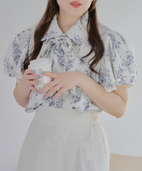 Another Branch olive des olive(アナザーブランチオリーブデオリーブ)の「アソートボウタイブラウス(シャツ/ブラウス・レディース・ブルー系その他/グレー系その他2/オフホワイト・FREE)」の2枚目の写真
