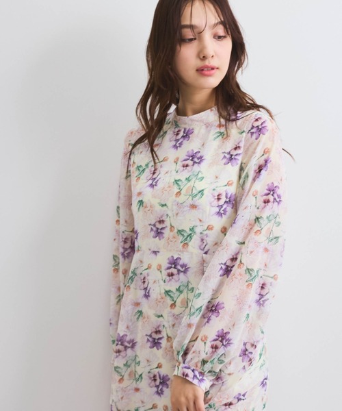 QUEENS COURT（クイーンズコート）の「フラワーシアーワンピース≪洗濯機で洗える≫（ワンピース・レディース・パープル/ピンク/ネイビー・M）」の11枚目の写真