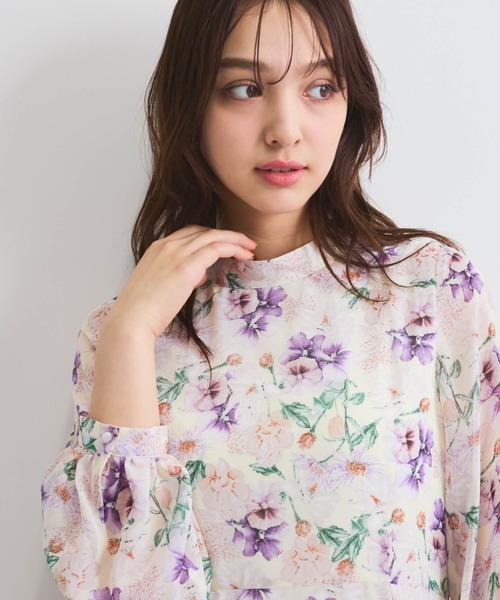 QUEENS COURT（クイーンズコート）の「フラワーシアーワンピース≪洗濯機で洗える≫（ワンピース・レディース・パープル/ピンク/ネイビー・M）」の12枚目の写真