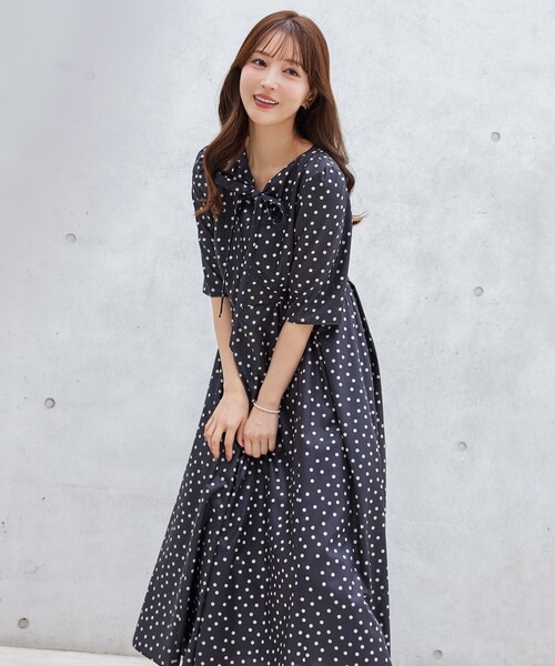 TOCCA（トッカ）の「RAINY MORNING ドレス（ドレス・レディース・ホワイト系5/ブラック系5・00/2/4/6/0）」の5枚目の写真