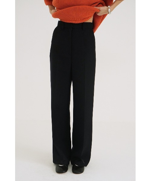 CLANE(クラネ)の「CLANE CENTER CLEASE STRAIGHT PANTS 18110-7222(その他パンツ・レディース・ネイビー/ベージュ・1)」の5枚目の写真
