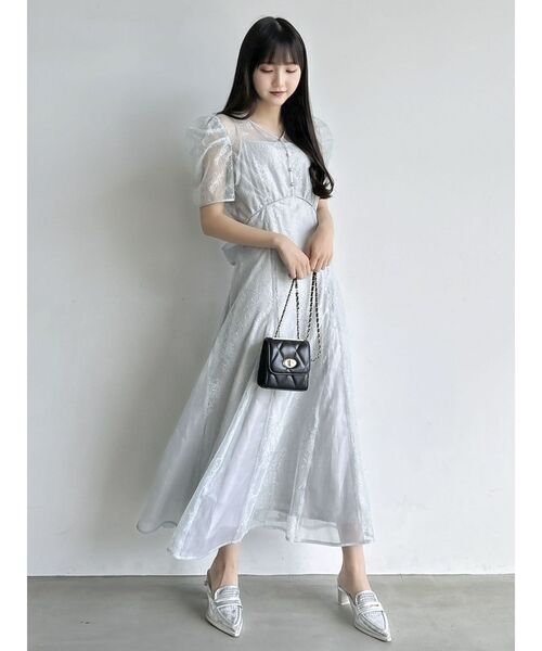 dazzlin(ダズリン)の「ラメチュールレースパイピングドレス(ドレス・レディース・ブルー/アイボリー/ブラック・SMALL/MEDIUM)」の10枚目の写真