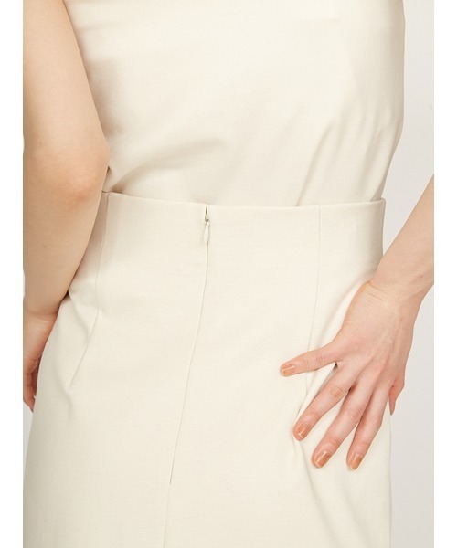 emmi（エミ）の「ダンボールアイラインタックスカート（スカート・レディース・ブラック/アイボリー・1/0）」の10枚目の写真