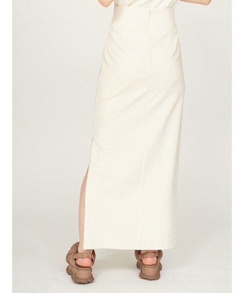 emmi（エミ）の「ダンボールアイラインタックスカート（スカート・レディース・ブラック/アイボリー・1/0）」の6枚目の写真