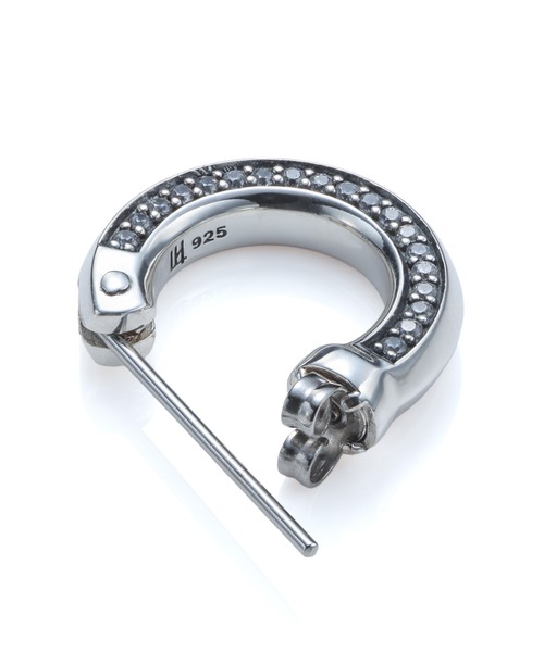 LION HEART(ライオンハート)の「【生産終了モデル】“for Gift”クロッシングピアス(サイドストーン)/シルバー925【LION HEART / ライオンハート】(ピアス(片耳用)・メンズ・シルバー×キュービック・ONE SIZE)」の4枚目の写真