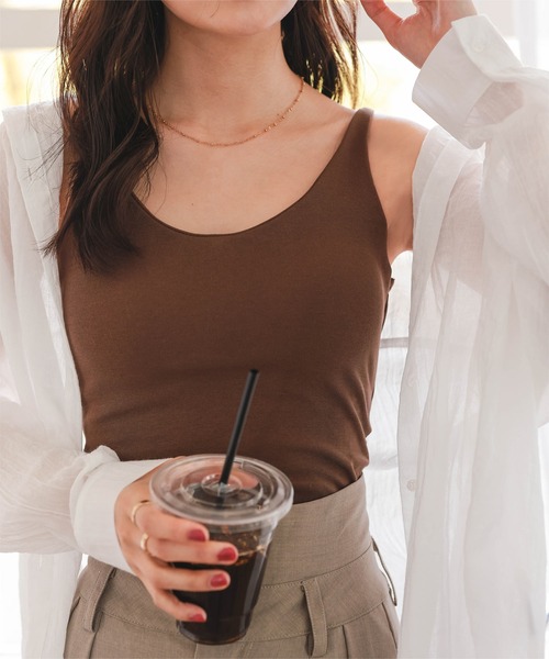 KOBE LETTUCE（コウベレタス）の「カップ付き 深Uネックタンクトップ（タンクトップ・レディース・ホワイト/ブラウン/杢グレー/ブラック・M）」の4枚目の写真