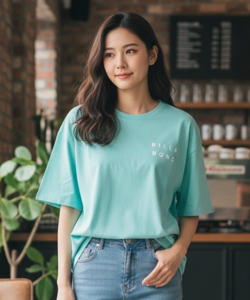 BILLABONG(ビラボン)の「【BILLABONG WOMENS/ビラボンウィメンズ】25SS LINE CLEAN LOGO LOOSE TEE/バックプリント半袖ロゴTシャツ(Tシャツ/カットソー・レディース・イエロー/ホワイト/ブラック/ブルー系その他・LARGE/MEDIUM)」の3枚目の写真