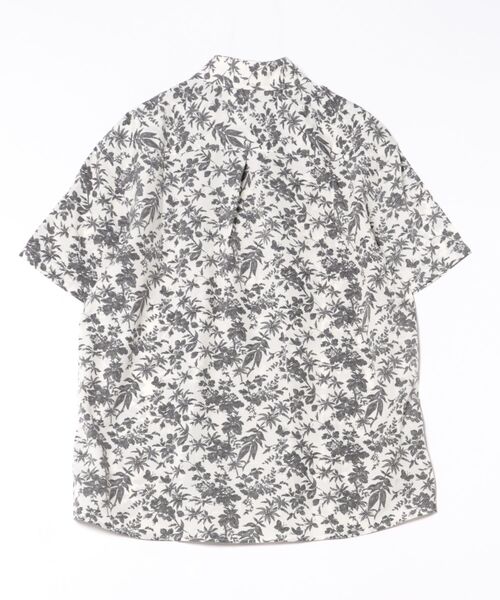 a.p.o.v.(エーピーオービー)の「a.p.o.v. フラワーシルエット総柄オーバーサイズシャツ(シャツ/ブラウス・メンズ・ブラック/ホワイト・ONESIZE)」の3枚目の写真