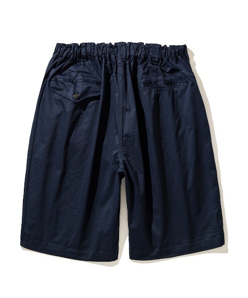 UNFRM OUTDOOR STANDARD（ユニフォームアウトドアスタンダード）の「UNFRM OUTDOOR STANDARD STRETCH CHINO CLOTH TWO TUCK WIDE HALF PANTS（ユニフォームアウトドアスタンダード  ストレッチ チノクロス ツータック ワイドハーフパンツ）（その他パンツ・メンズ・ネイビー/ベージュ・X-LARGE/LARGE/MEDIUM/SMALL）」の8枚目の写真