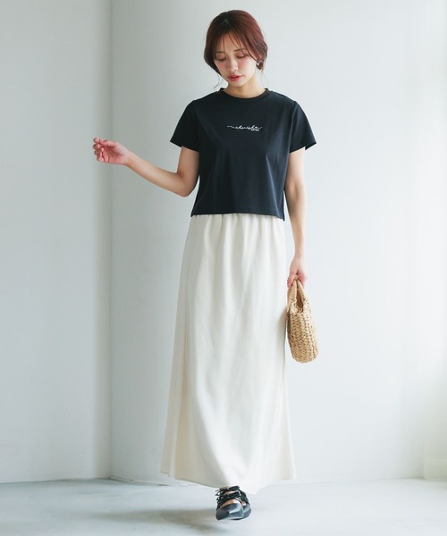 mysty woman（ミスティウーマン）の「ニュアンスロゴコンパクトTシャツ　495369（Tシャツ/カットソー・レディース・オフホワイト/グレイッシュブルー/ブラック/ピンク系その他・FREE）」の10枚目の写真