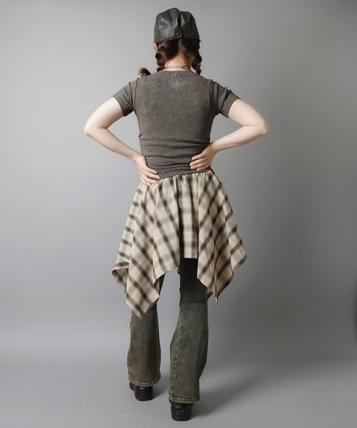 SPINNS（スピンズ）の「履くだけ簡単レイヤード♪ 腰巻きチェックシャツ風スカート/インナーパンツ付き（スカート・レディース・オフホワイト/ブラック/レッド/ベージュ・ONESIZE）」の7枚目の写真