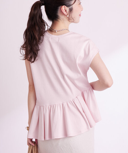 La boutique BonBon（ラブティックボンボン）の「【スタイルUP】アシメペプラムカットソー（Tシャツ/カットソー・レディース・ピンク/ネイビー/ホワイト・FREE）」の3枚目の写真